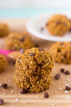 Pumpkin Chocolate Chip Oatmeal Breakfast Cookies