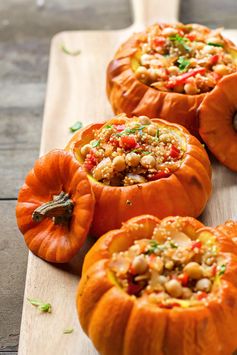 Quinoa Risotto Stuffed Pumpkins