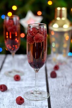 Raspberry Chambord & Champagne Cocktail