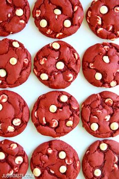 Red Velvet Chocolate Chip Cake Mix Cookies