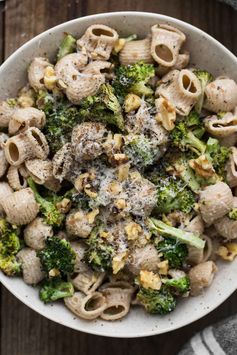 Roasted Broccoli Pasta with Goat Cheese Sauce