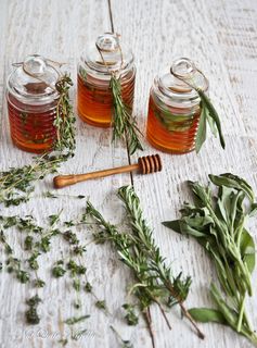 Rosemary, Lemon Thyme & Sage Honey - Edible Christmas Gifts