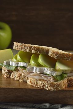 Sándwich de Pechuga de Pavo con Manzana