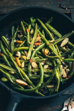 Sautéed Garlic Almond Green Beans