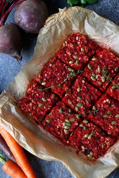 Savoury Beetroot, Carrot and Oat Bake (gluten-free & vegan