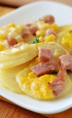 Scalloped Potatoes, Ham & Corn Bake