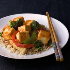 Sesame Crusted Tofu Salad with Spicy Peanut Dressing