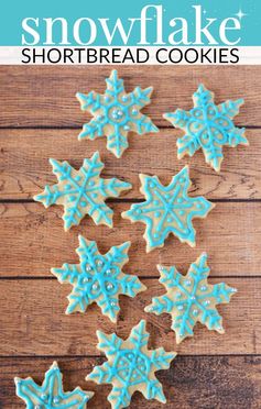 Snowflake shortbread cookie