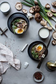 Spicy soba + miso soup