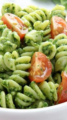 Spinach Pesto Pasta Salad