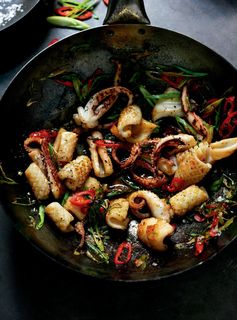 Stir-fried Salt and Pepper Squid with Red Chilli and Spring Onion