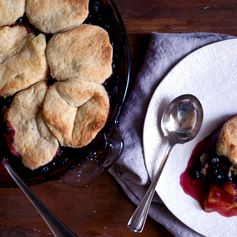 Summer Ale Peach Cobbler