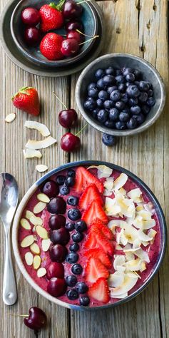 Summer Berry Smoothie Bowls