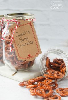 Sweet and Spicy Pretzels in a Jar