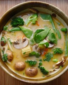 Thai Chicken Coconut Soup (Tom Kha Gai