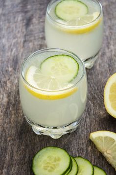 The Best Cucumber Lemonade
