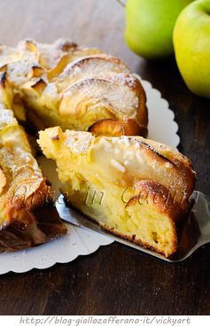 Torta morbida di ricotta e mele al limone