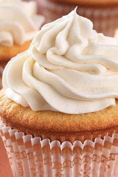 Ultra-Vanilla Cupcakes with Easy Vanilla Frosting