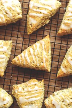 Vegan Lemon Poppy Seed Scones