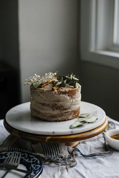 Vegan Vanilla Cake with Chai Spice Icing