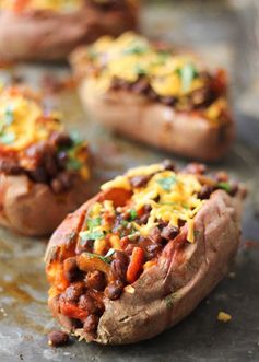 Vegetarian Black Bean Chili-Stuffed Sweet Potatoes