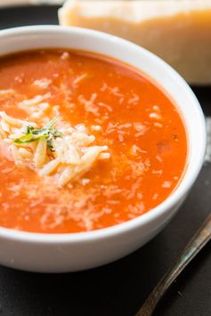 Zupas Copycat Tomato Basil Orzo Soup