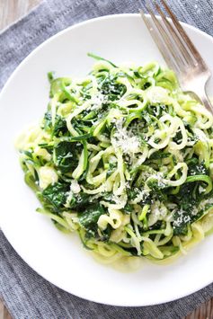 5-Ingredient Spinach Parmesan Zucchini Noodles