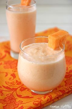 An Amazing Cantaloupe Smoothie