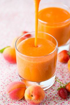 Apricot Strawberry Smoothies