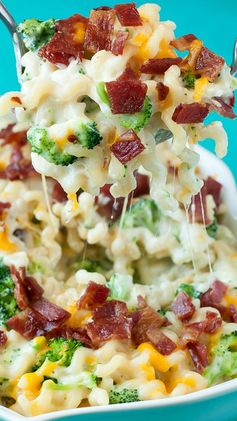 Bacon Broccoli Mac and Cheese