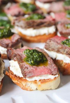 Beef Tenderloin Crostini with Whipped Goat Cheese and Pesto