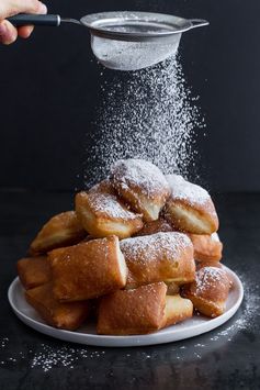 Beignets Tiramisu with Chocolate Ganache