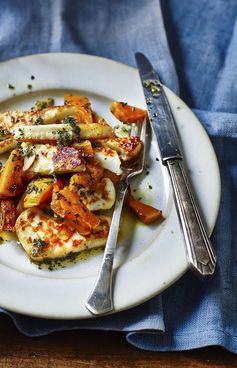 Butternut squash with rosemary and halloumi