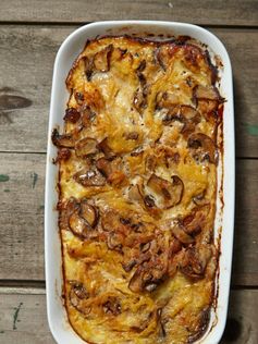 Caramelized Onion Spaghetti Squash Casserole