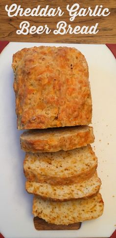 Cheddar Garlic Beer Bread