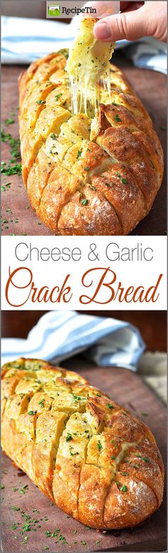 Cheese and Garlic Crack Bread (Pull Apart Bread