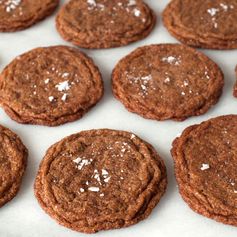 Chewy Cinnamon-Spelt Cookies with Sea Salt