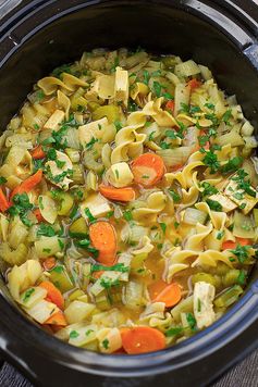 Chicken Noodle Soup (Slow Cooker