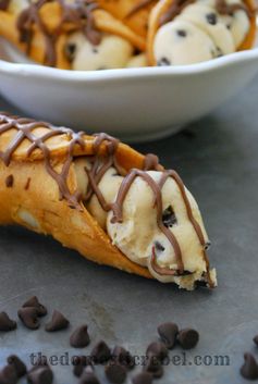 Chocolate Chip Cookie Dough Cannolis