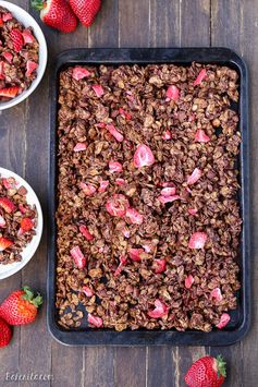 Chocolate Strawberry Granola