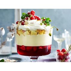 Classic Christmas trifle