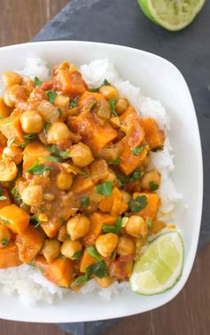 Coconut Curried Sweet Potato & Chickpea Stew