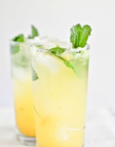 Coconut Mango Mojitos