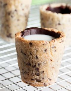 Cookie shot glasses