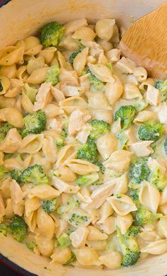 Creamy Broccoli Chicken Shells and Cheese