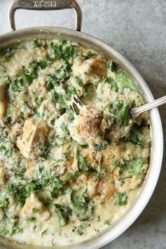 Creamy Cheddar Quinoa with Chicken and Spinach