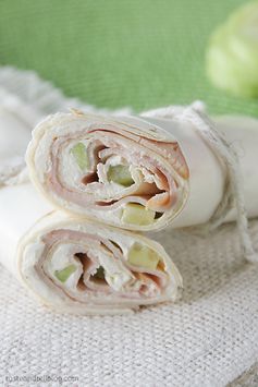 Cucumber Ranch Turkey Wraps