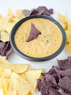 Dairy-Free Chili Cheese Dip