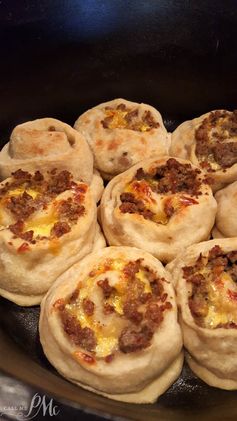 Dutch Oven Sausage Breakfast Pinwheels