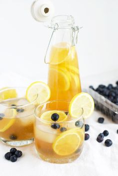 Easy Kombucha Lemonade